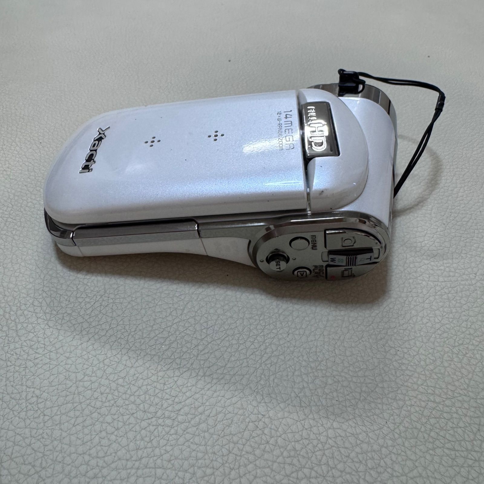 SANYO Xacti DMX-CG100 デジタルムービーカメラ 動作確認済 - メルカリ