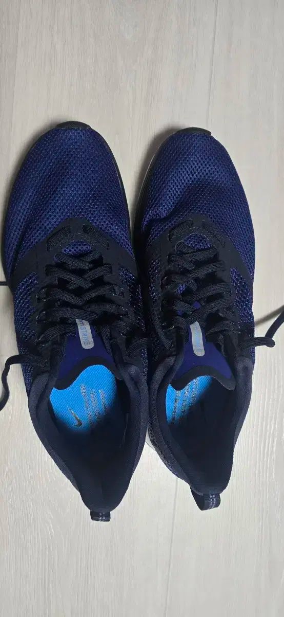  ナイキ ズーム ストライク スニーカー ネイビー 250 その他 ウェア