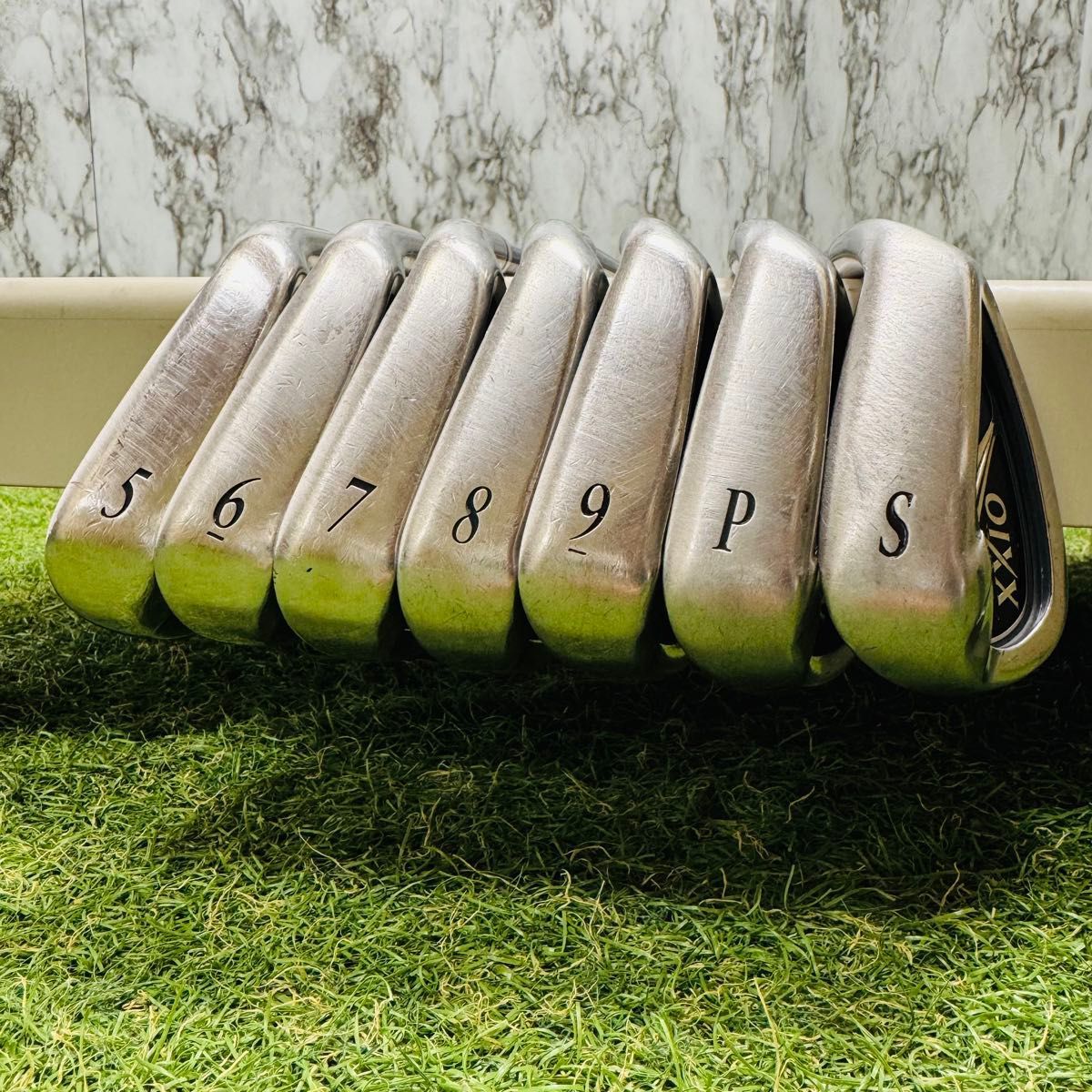 【良品】8代目ゼクシオ XXIO8 メンズアイアンセット スチール S 良品】初心者推奨 8代目ゼクシオ XXIO8 メンズアイアンセット 7本 S