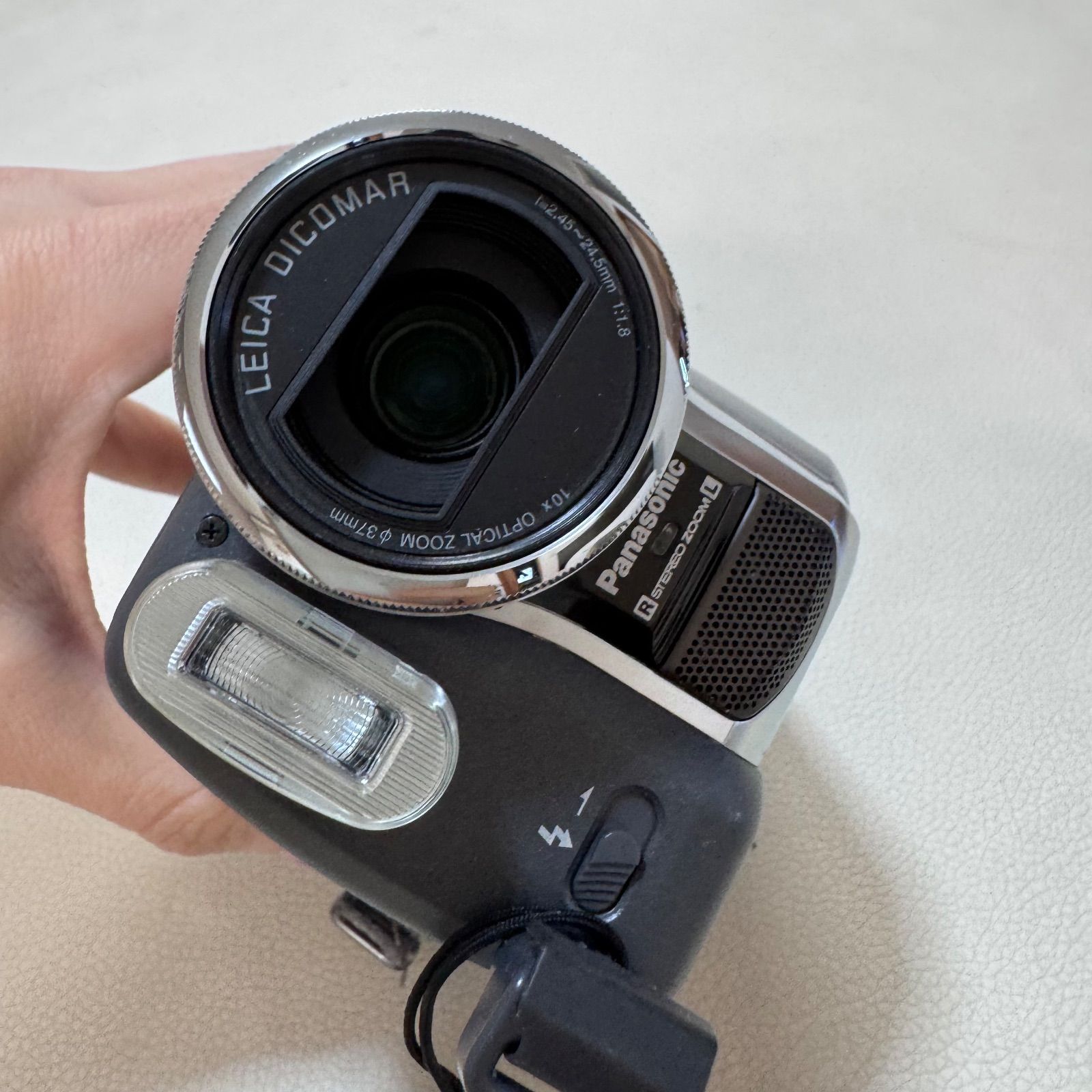 Panasonic パナソニック NV-GS200 ビデオカメラ 動作確認済 - メルカリ