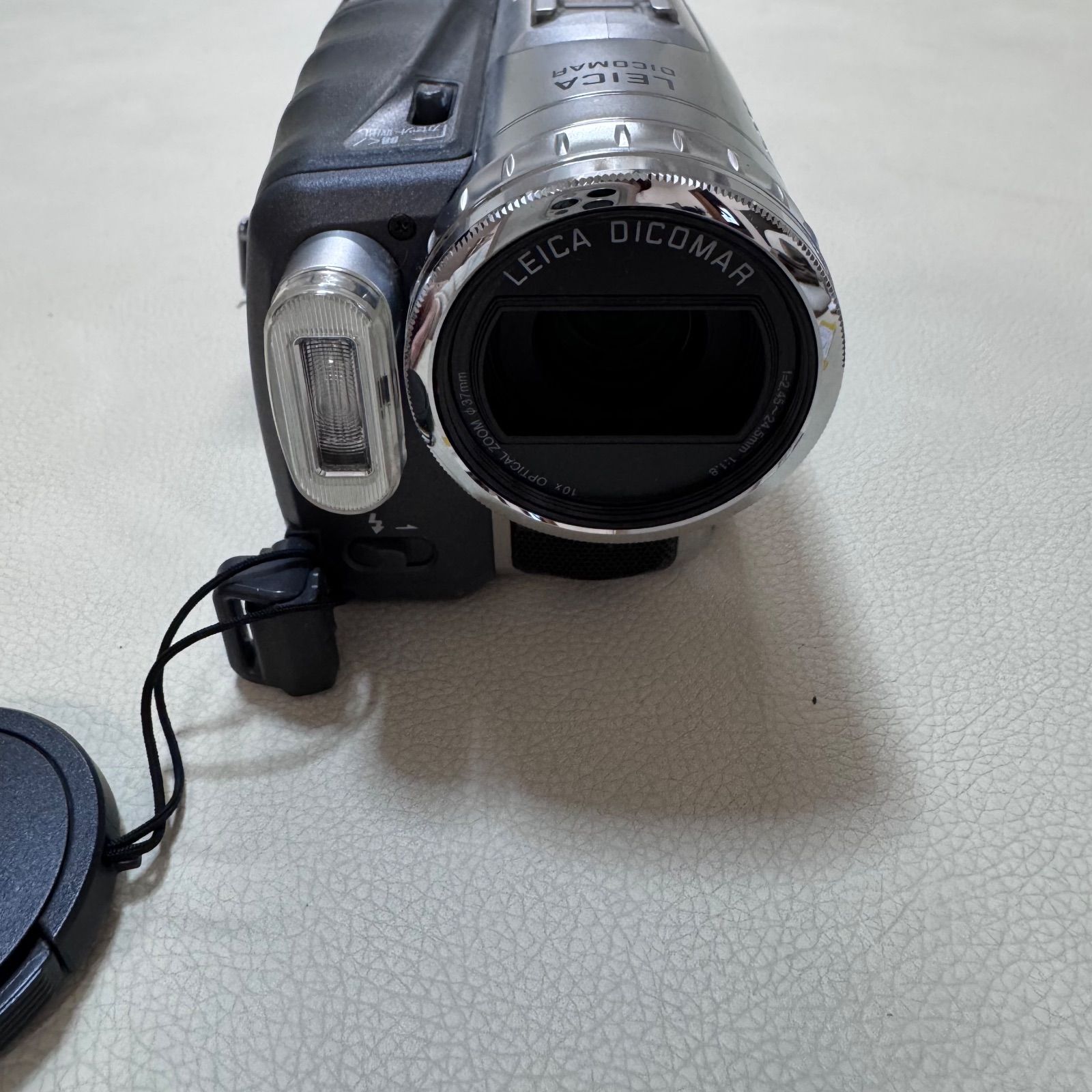 ビデオカメラ Panasonic NV-GS200 Panasonic NV-GS200 ビデオカメラ - メルカリ