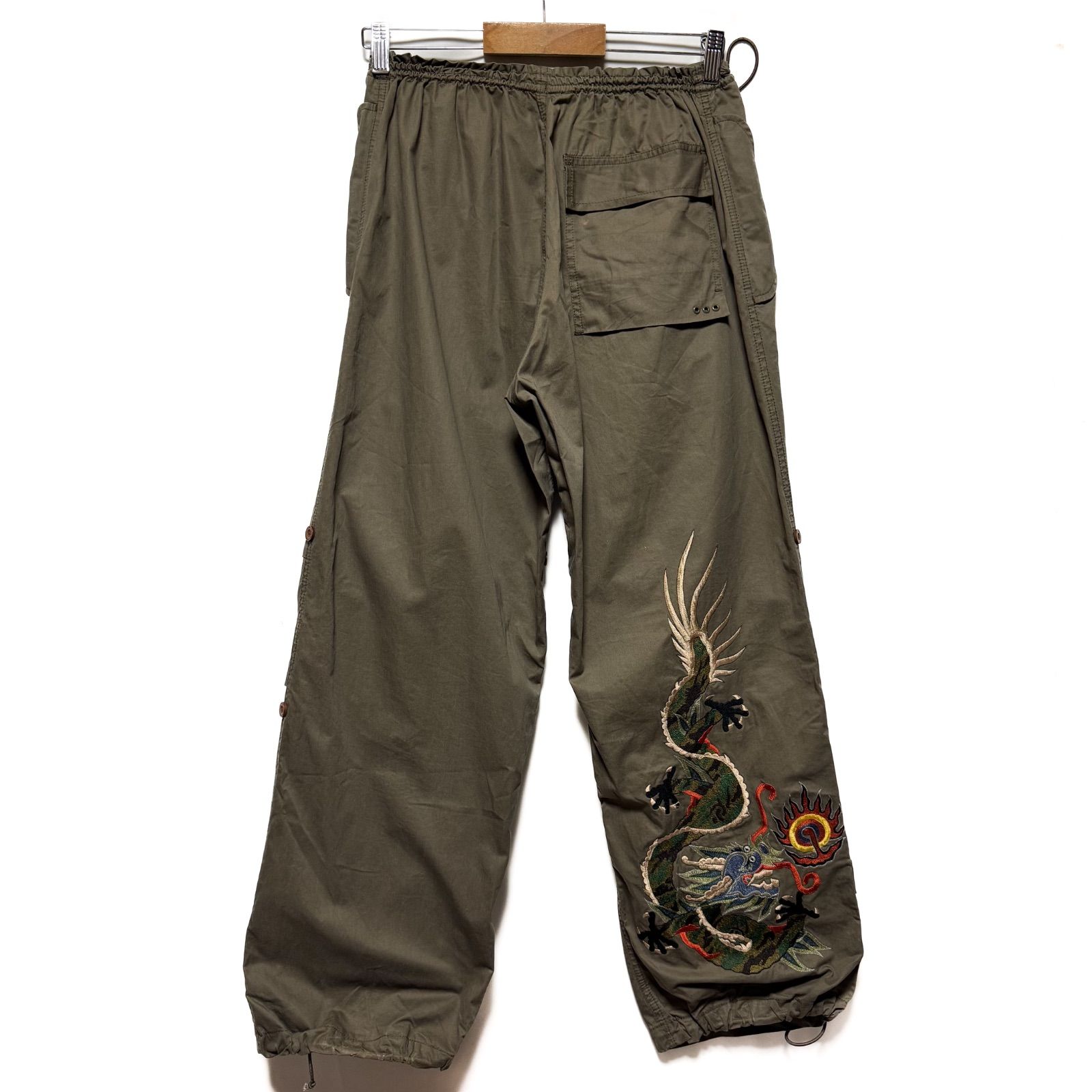 トレンド【maharishi マハリシ 【商品名】archive dragon embroidery