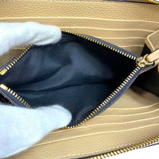 ヴェルサーチ 1006263 ヴィルトゥス 財布 長財布 ロングウォレット ラウンドファスナー Vロゴ レザー ベージュ ゴールド VERSACE レディース 人気 定番 上品 感 エレガント WWW_SMP1DAWEKUDUS_SCH_ID