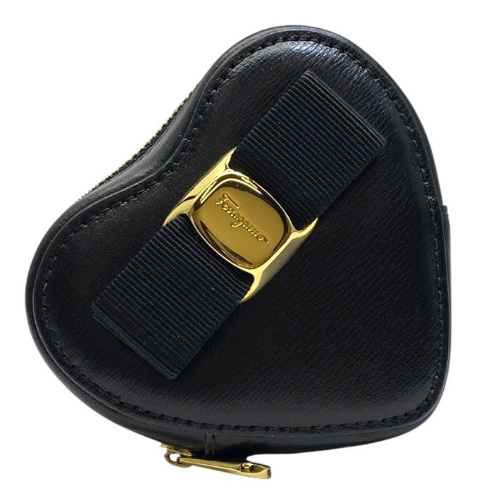 フェラガモ ヴァラリボン ハート型 コインケース ポーチ 小物入れ マルチポーチ ロゴ レザー ブラック ゴールド Salvatore Ferragamo レディース 人気 定番 上品 感 かわいい