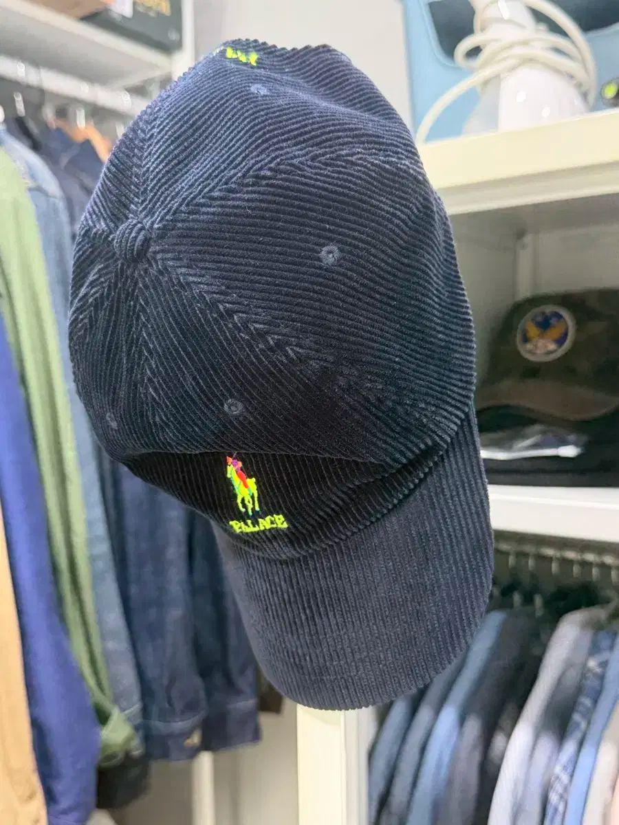 ポロ x パレス コーデュロイ ベースボールキャップ ネイビー