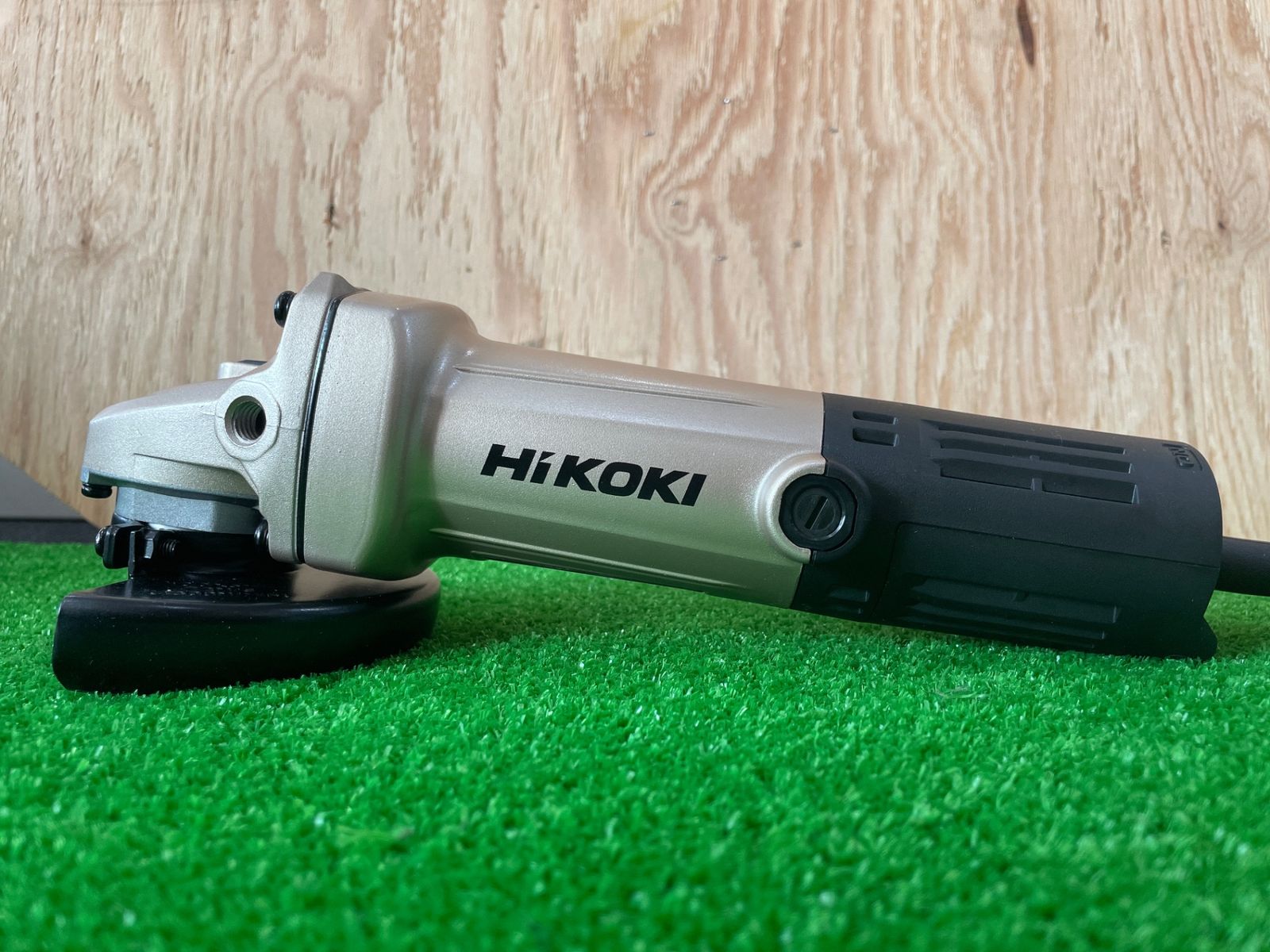 ハイコーキ XS2000N 100mm電気ディスクグラインダー