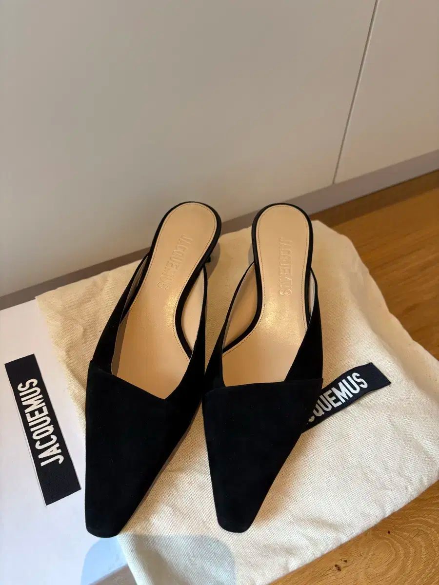 ジャックムス スウェード ブラック ミュール 37