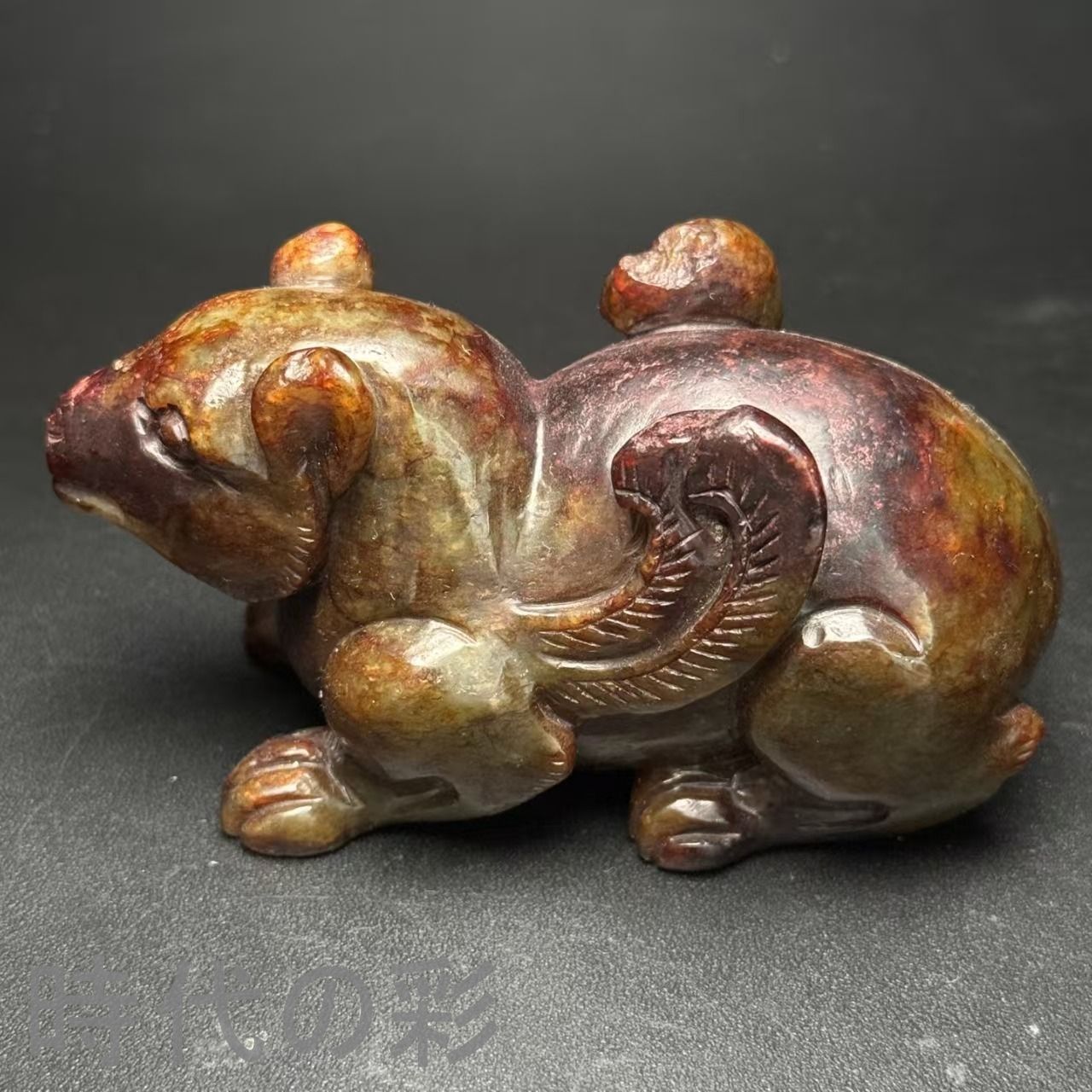 中国古美術 珍品旧蔵 清代宮廷御藏 罕見青白玉手鐲 老漆器箱付 装身具 古玉 中国古美術 珍品旧蔵 清代宮廷御藏 罕見青白玉手鐲 老