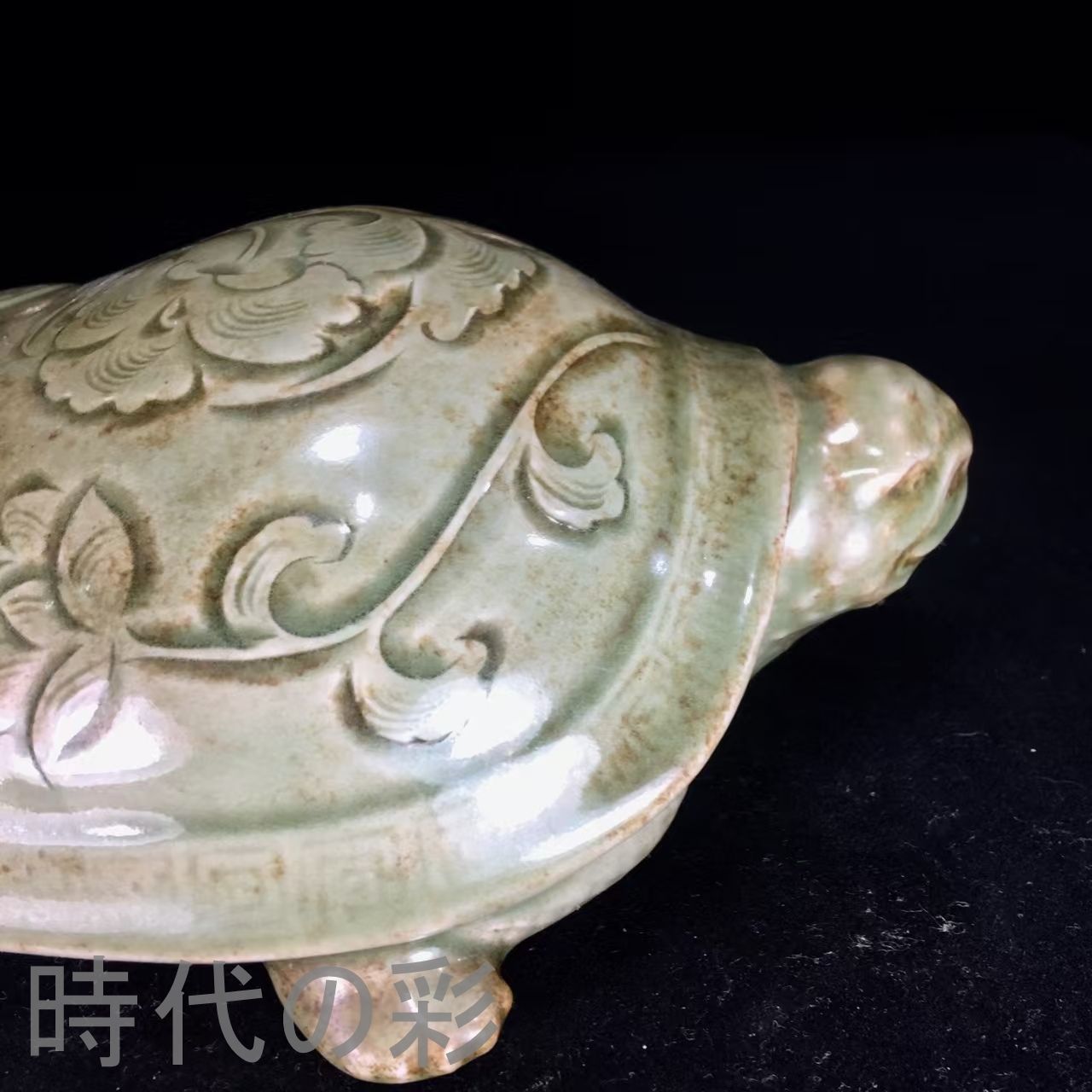 中国古美術・旧蔵の磁器、弦模様が嵌め込まれた長颈瓶・17x43cm・置物・文房具 中国古美術.宋時期.耀州窯.富貴長壽枕.案頭.古陶磁器.珍品旧蔵.古賞物
