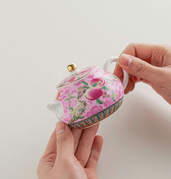 みずみずしい桃の絵柄 急須 ティーポット 陶磁器 油差し 油ポット