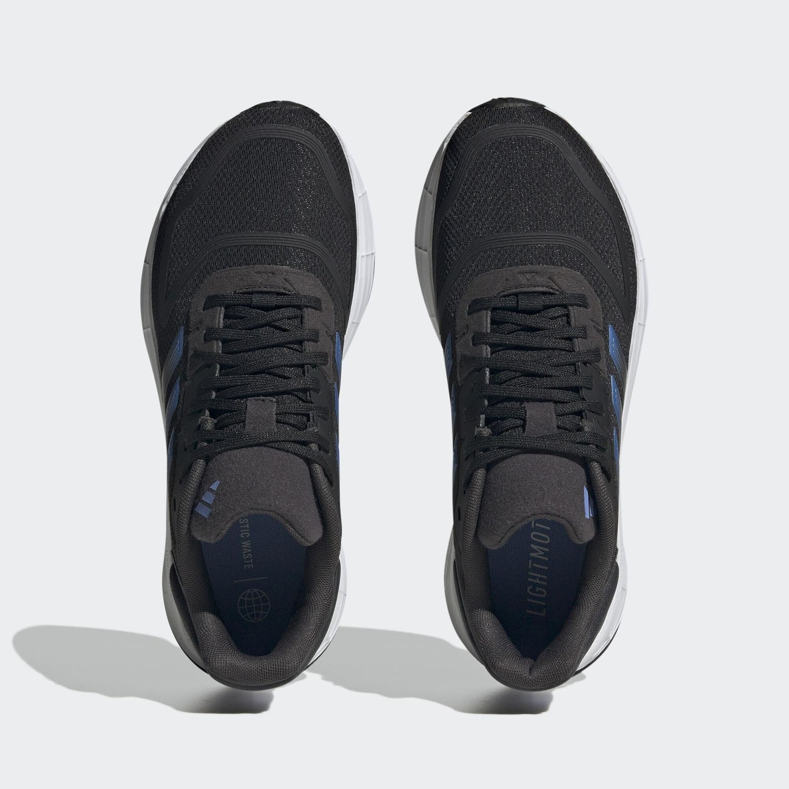 アディダス ランニングシューズ