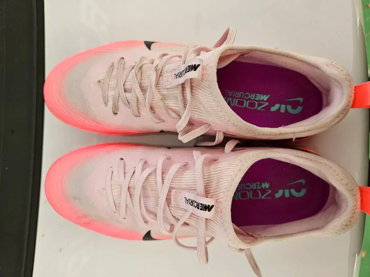 マーキュリアル