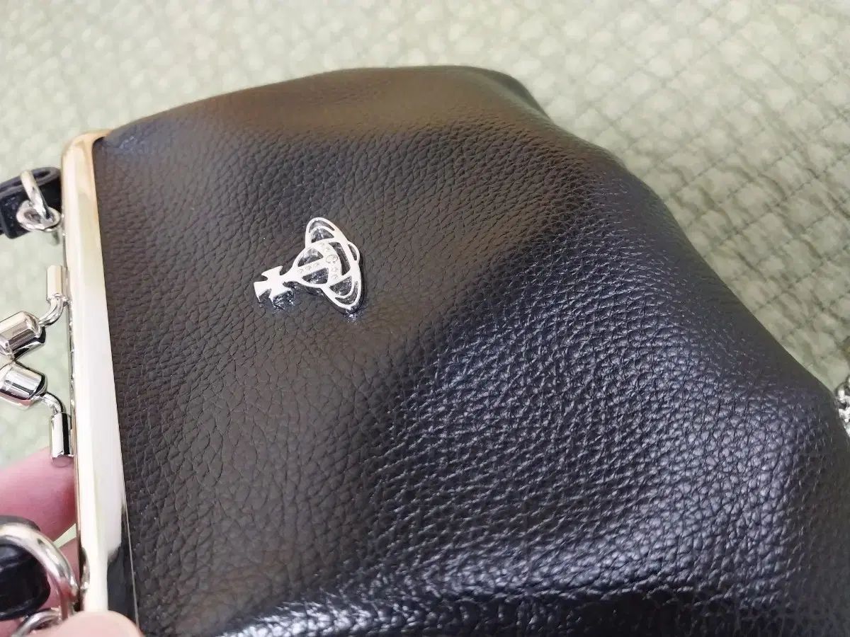 Vivienne Westwood ヴィヴィアン ウエストウッド チェーン ミニ トート-クロスバック