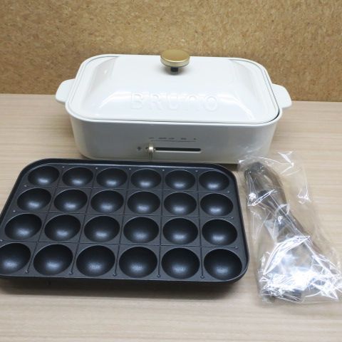 【新品未使用】BRUNO ホットプレート 中型 ホワイト コンパクトホットプレート ホワイトの通販 | BRUNO online