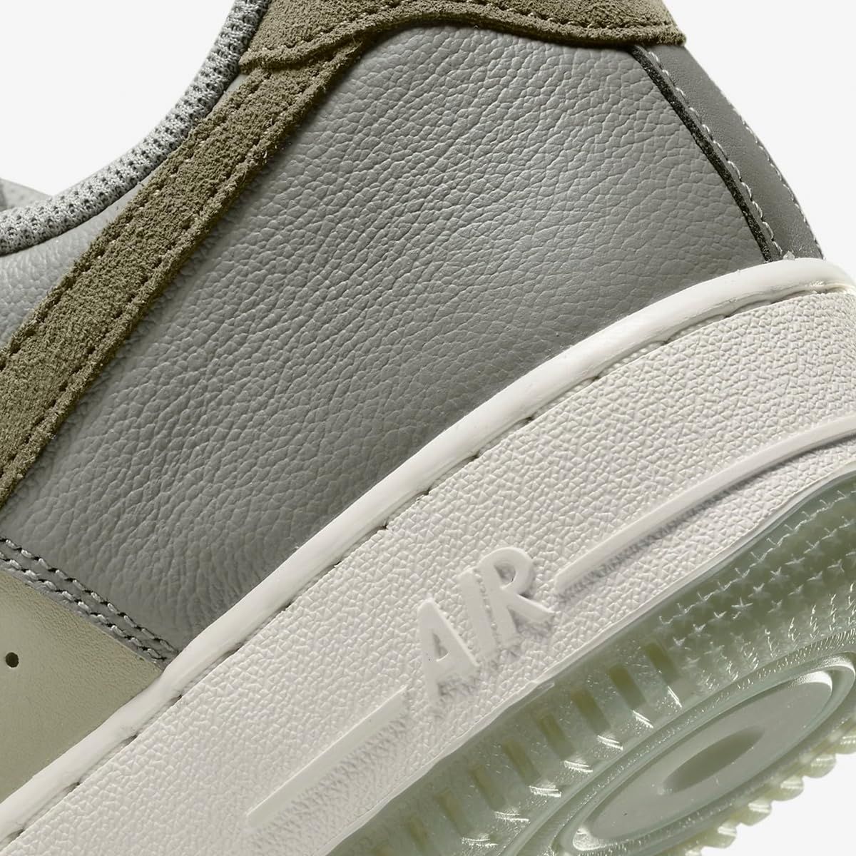 ダークスタッコー