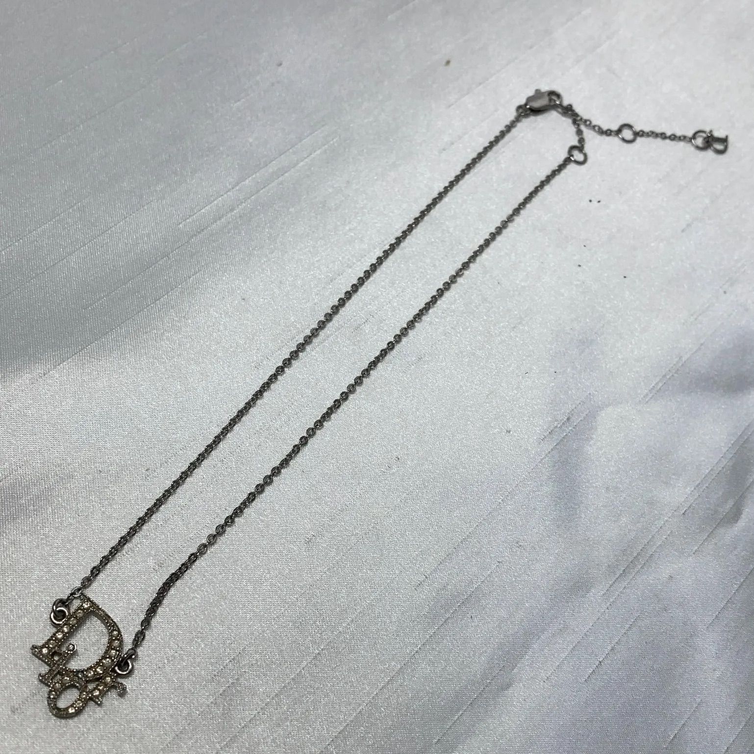 クリスチャンディオール ネックレス ロゴ