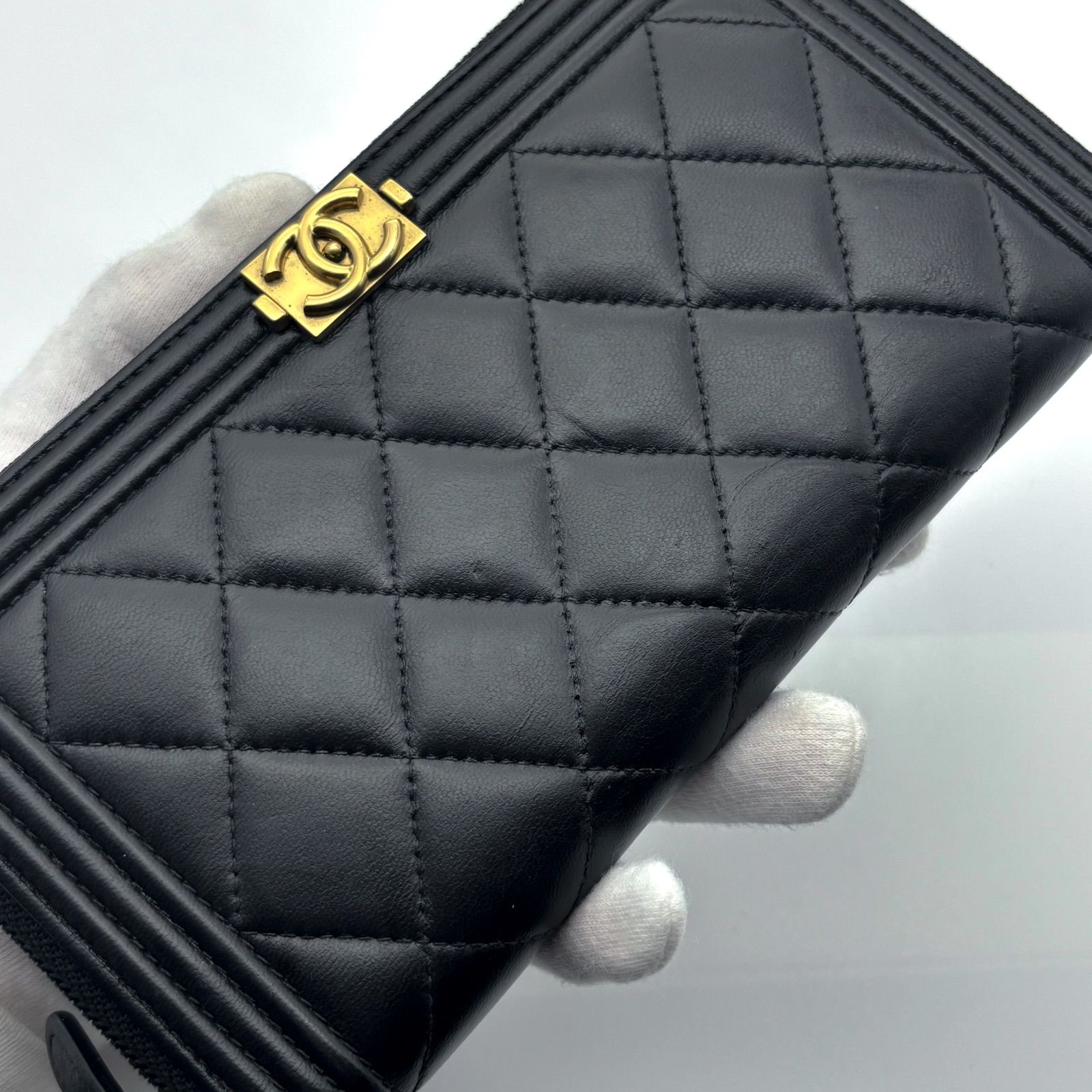 美品✨新型】シャネル 長財布 ボーイシャネル ラウンドジップ - メルカリ