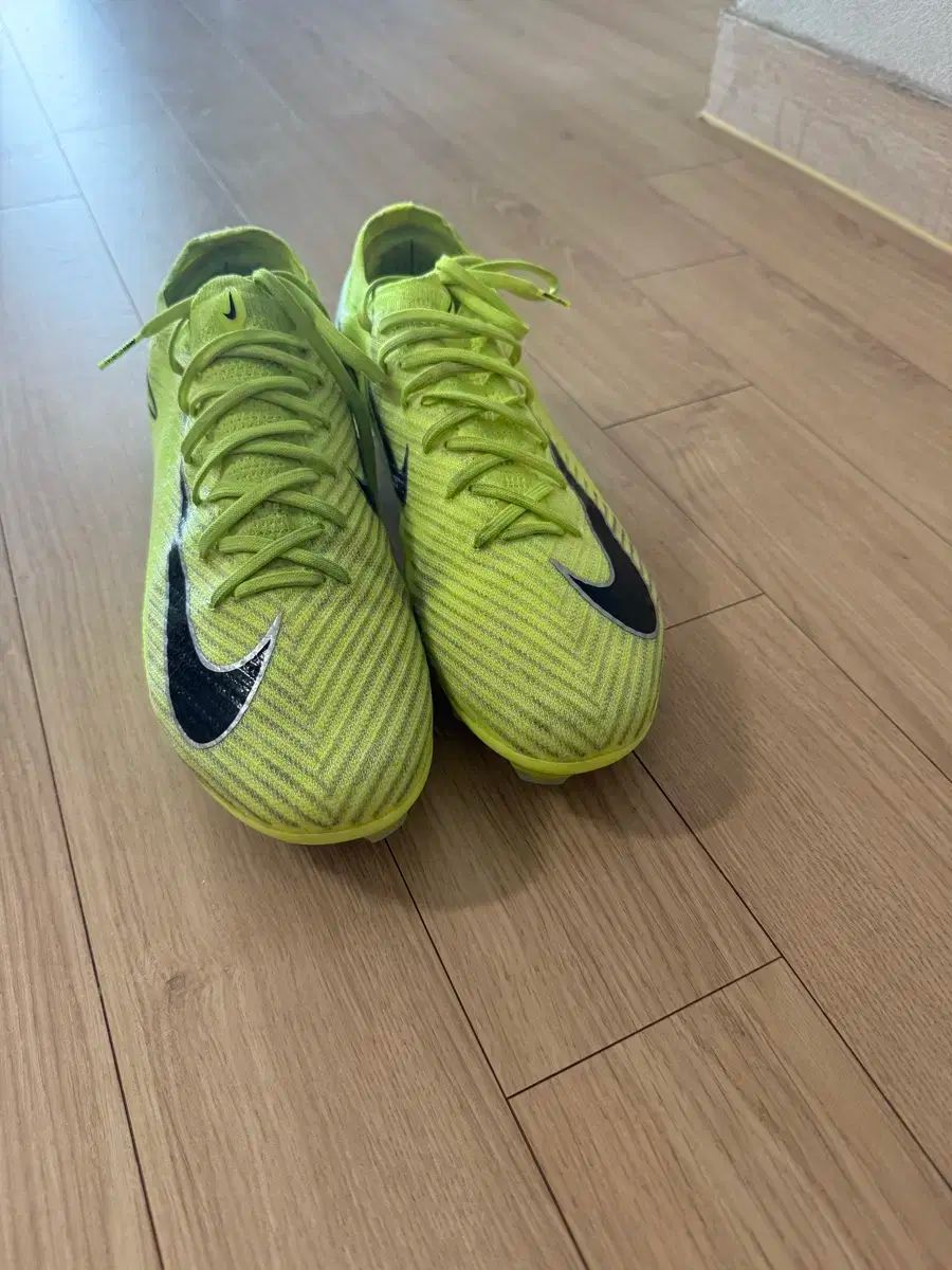 ナイキ マーキュリアル ヴェイパー 16 エリート FG 270 サッカーシューズ