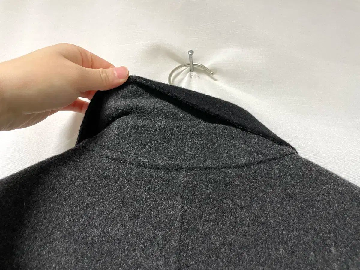 隠しボタンダウン