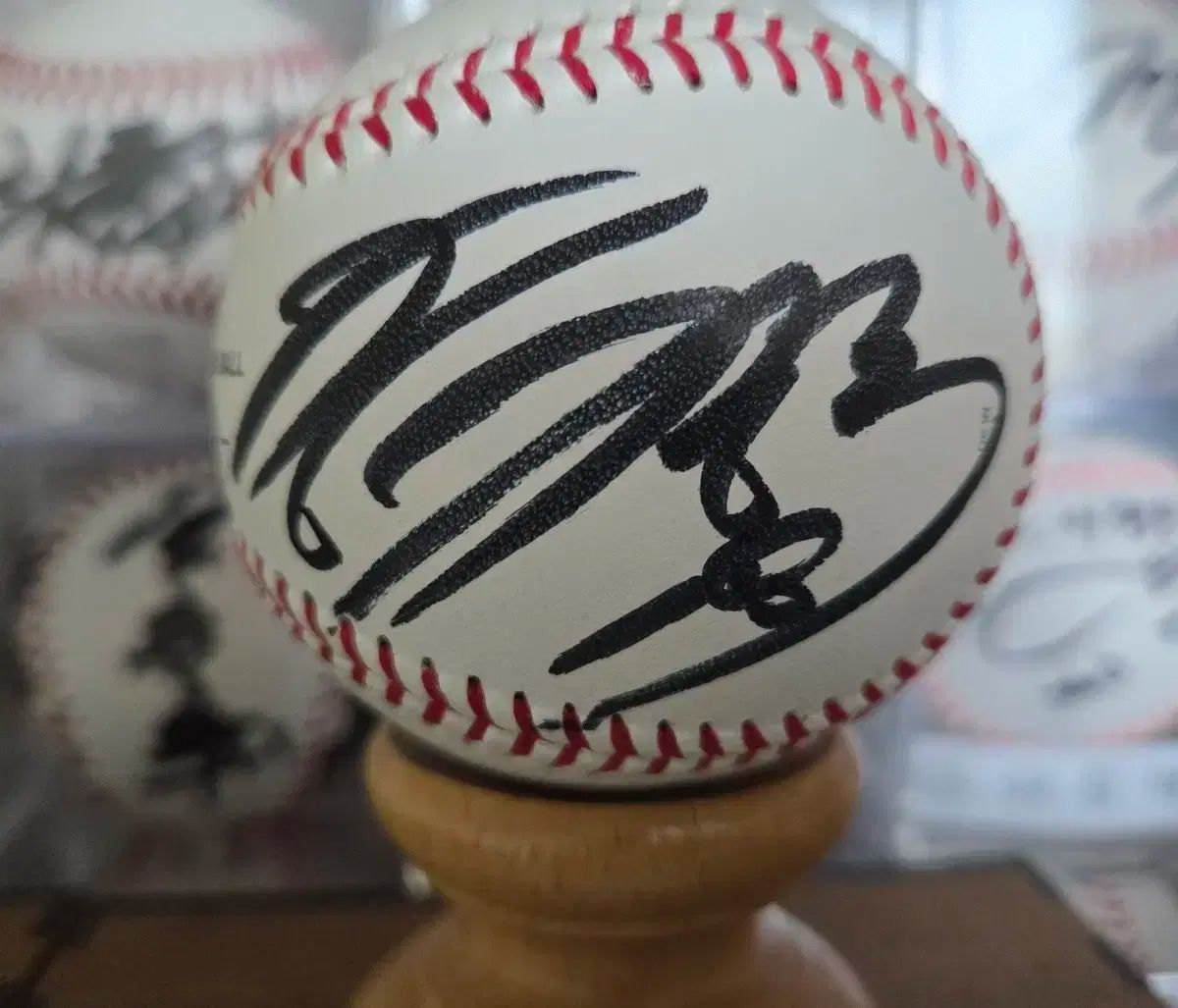 斗山ベアーズ キム・ドンジュ レジェンド サインボール 12 - メルカリ