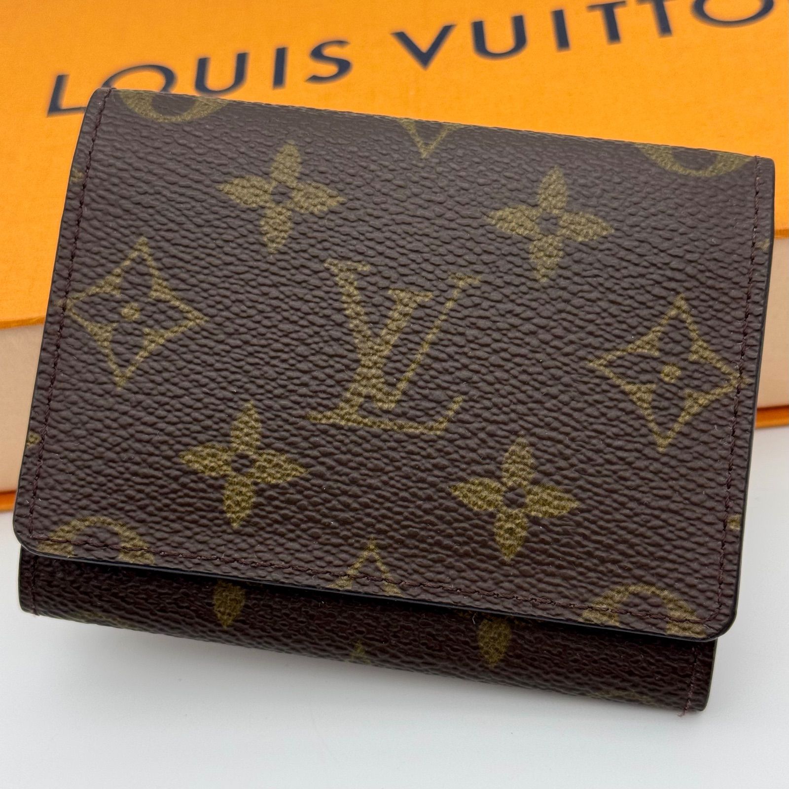 ルイヴィトン LOUIS VUITTON カードケース 名刺入れ モノグラム アンヴェロップ カルト ドゥ ヴィジット ブラウン 茶 カード入れ 名刺 定期 小物 ブランド