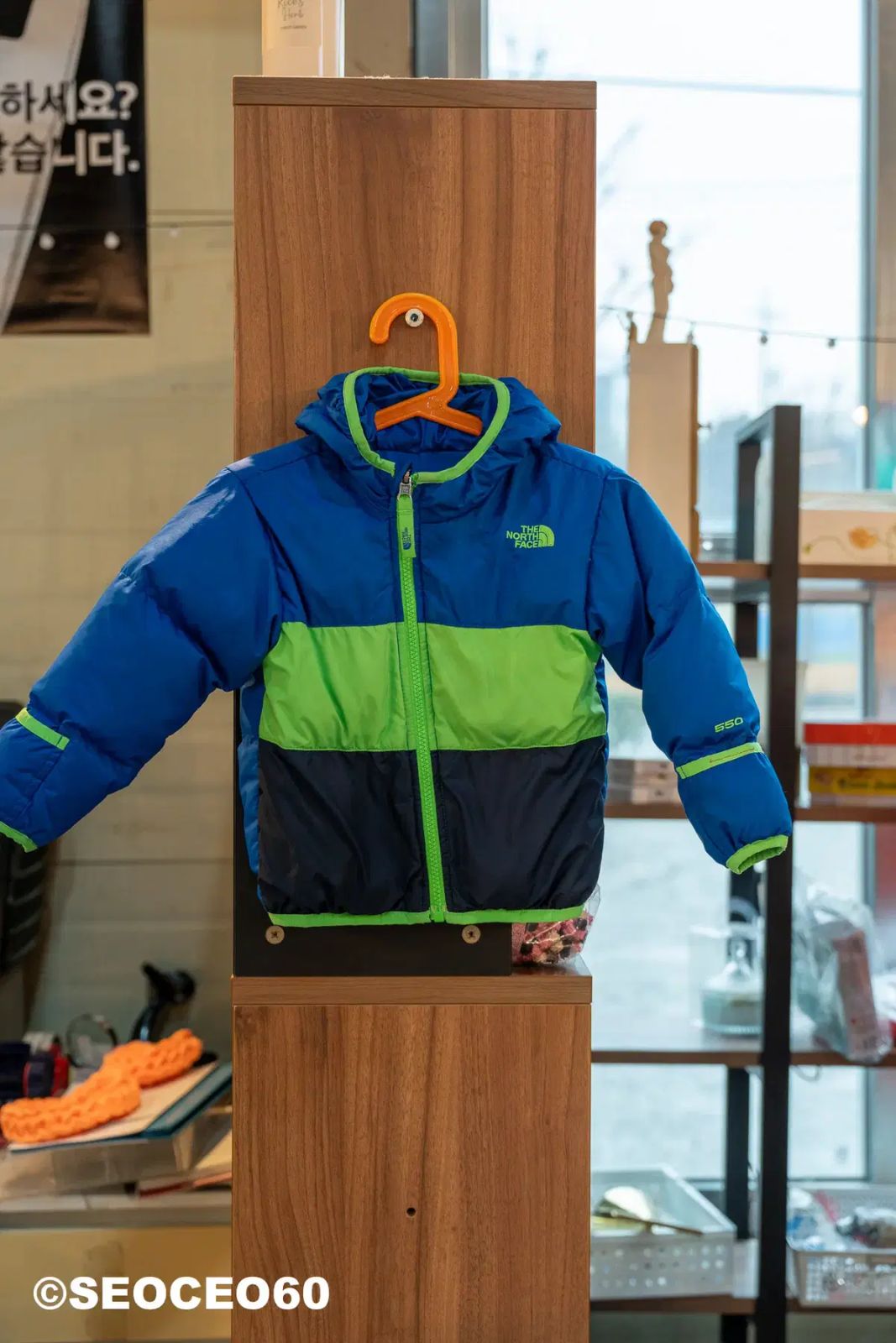 キッズダウン ザノースフェイス 550 リバーシブル 85サイズ