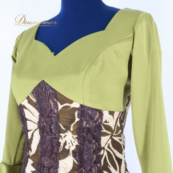 フラメンコ 衣装 ソニアジョーンズ SONIA JOHNES トップス ファルダ