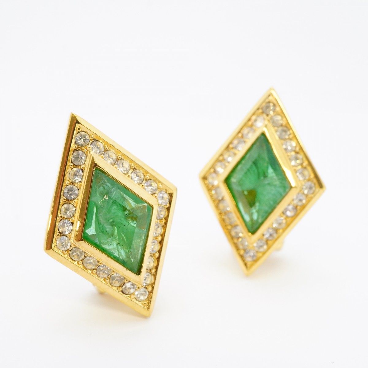 5 job 0057 クリスチャンディオール イヤリング 菱形 GPメッキ ラインストーン ストーン ゴールド グリーン レディース