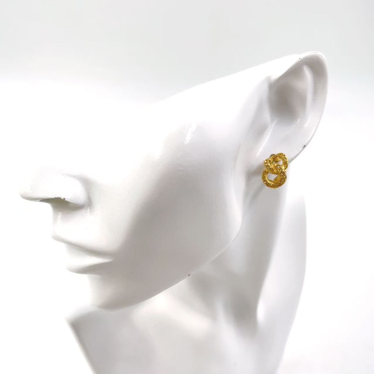 ラインストーン ツイスト