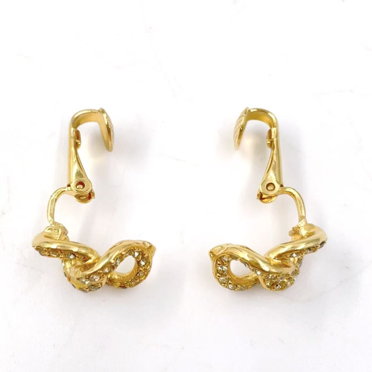 ラインストーン ツイスト