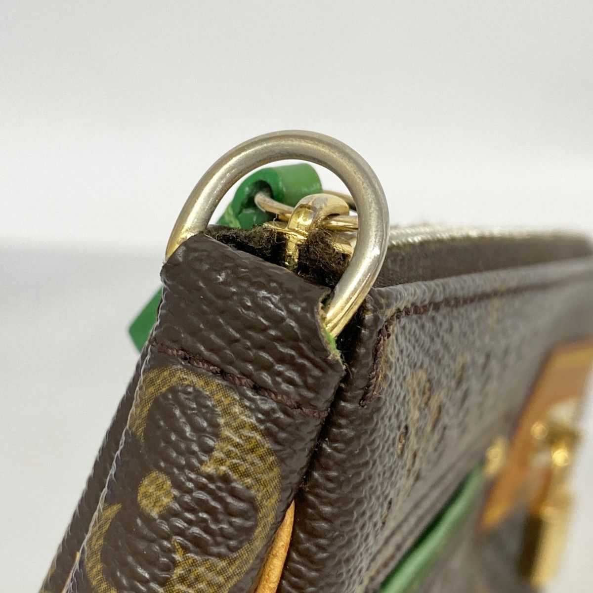 ポシェットアクセソワール M