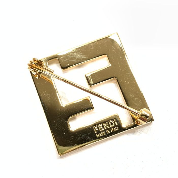 品 FENDI フェンディ フォーエバーブローチ ブランド 182-251116-gm-09-fuz