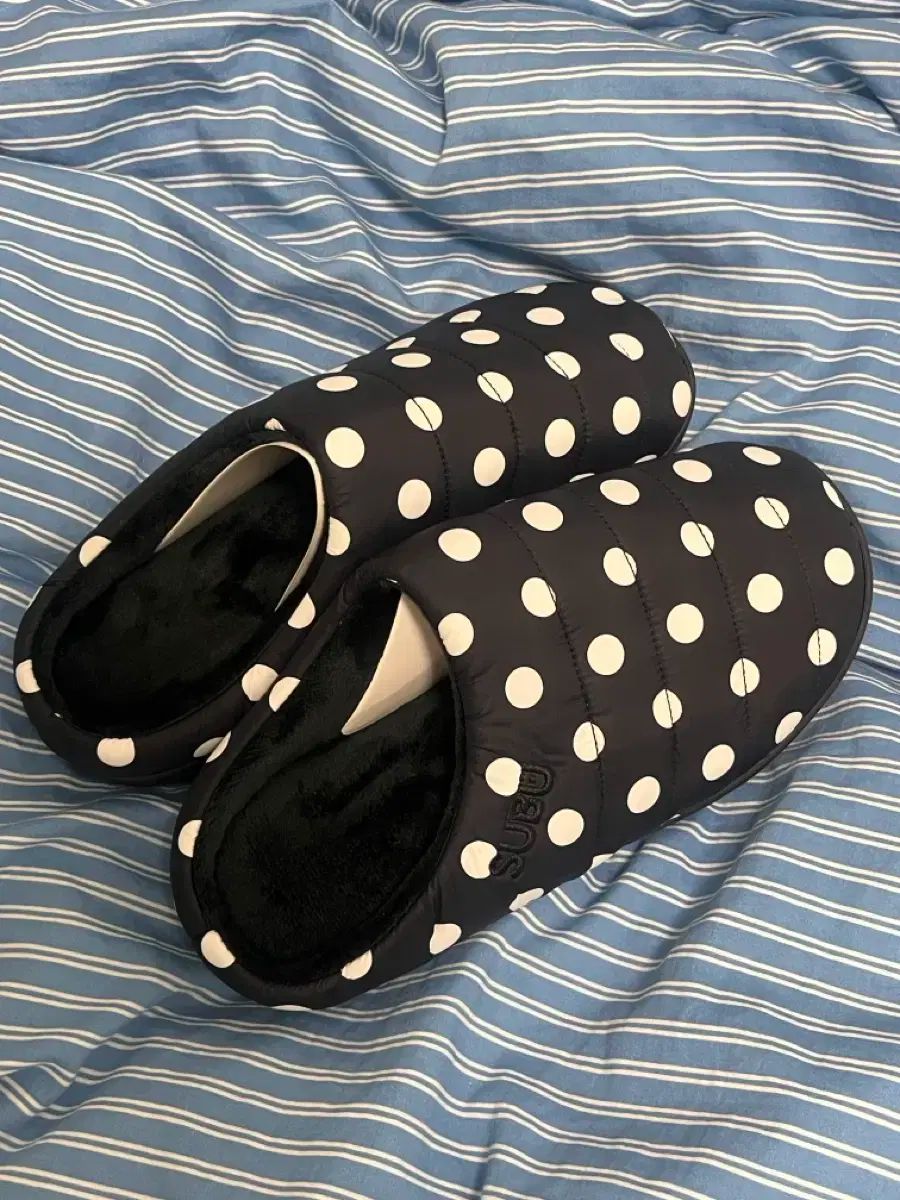 スブ subu ドット ダウン スリッパ