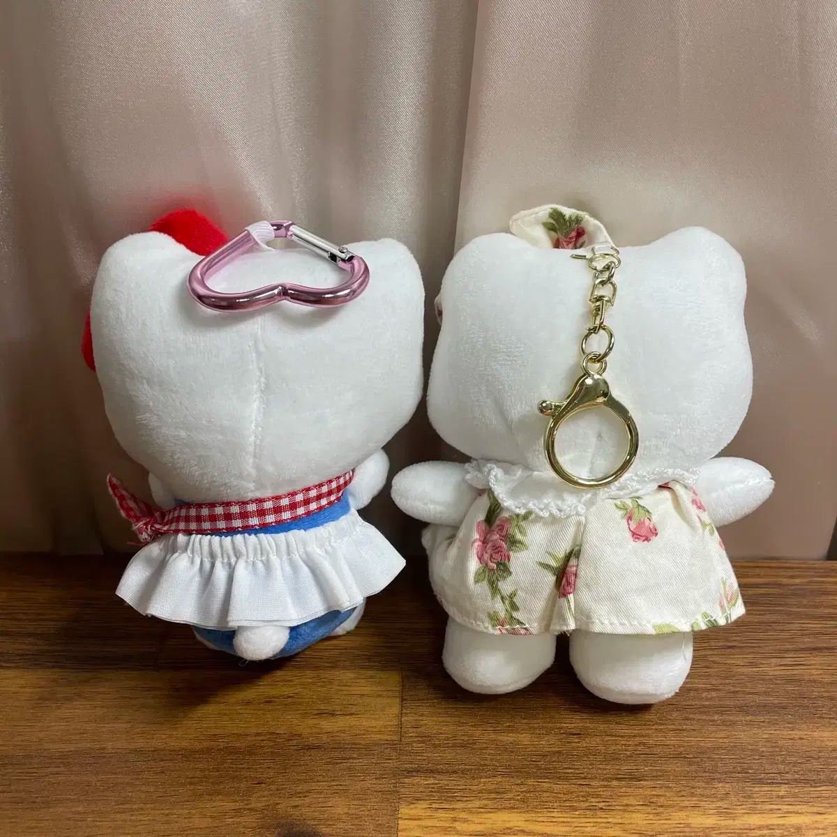 ハローキティ ぬいぐるみ キーホルダー 2個 セット まとめ - メルカリ