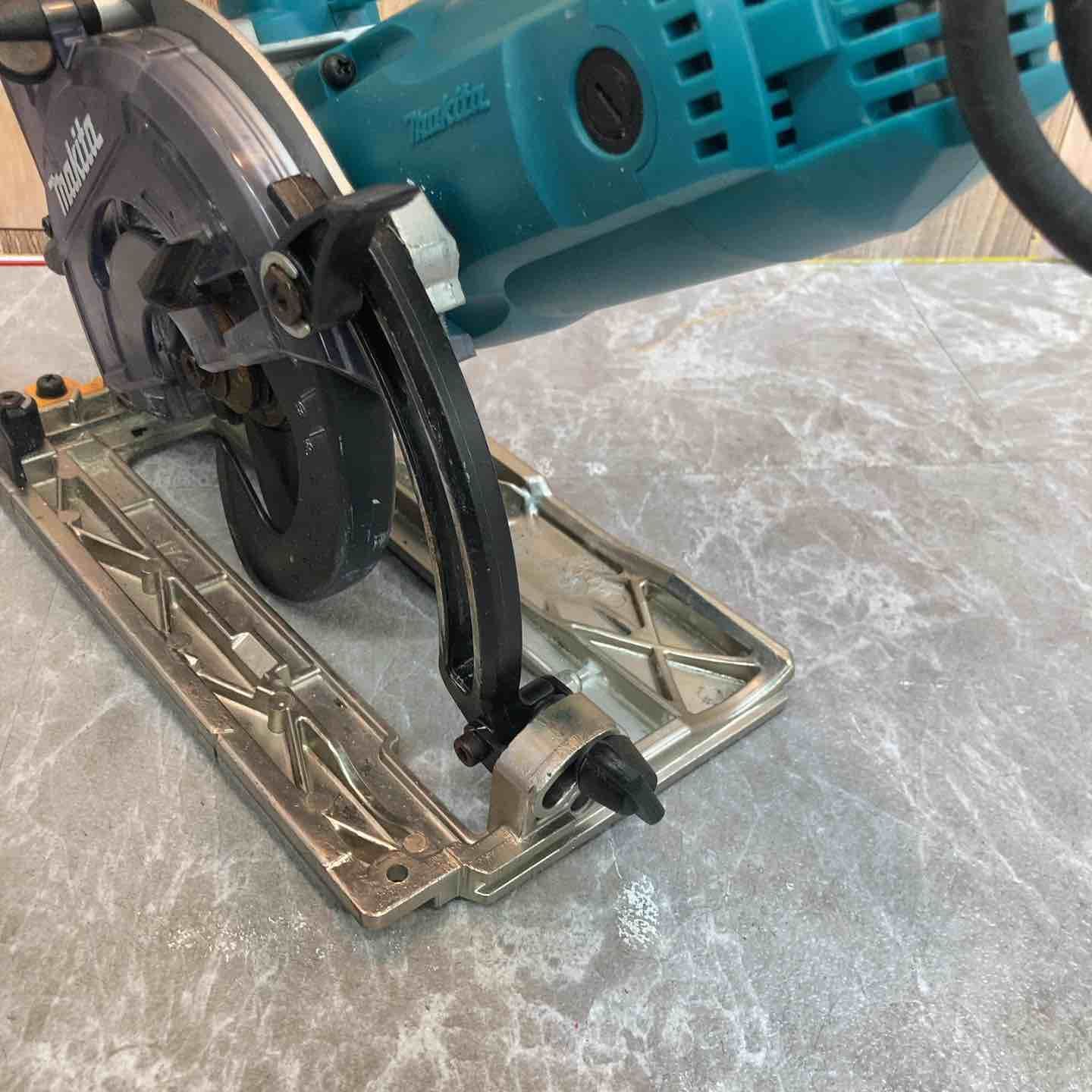  品 マキタ makita 防じん丸のこ マルノコ 切断工具 切断機