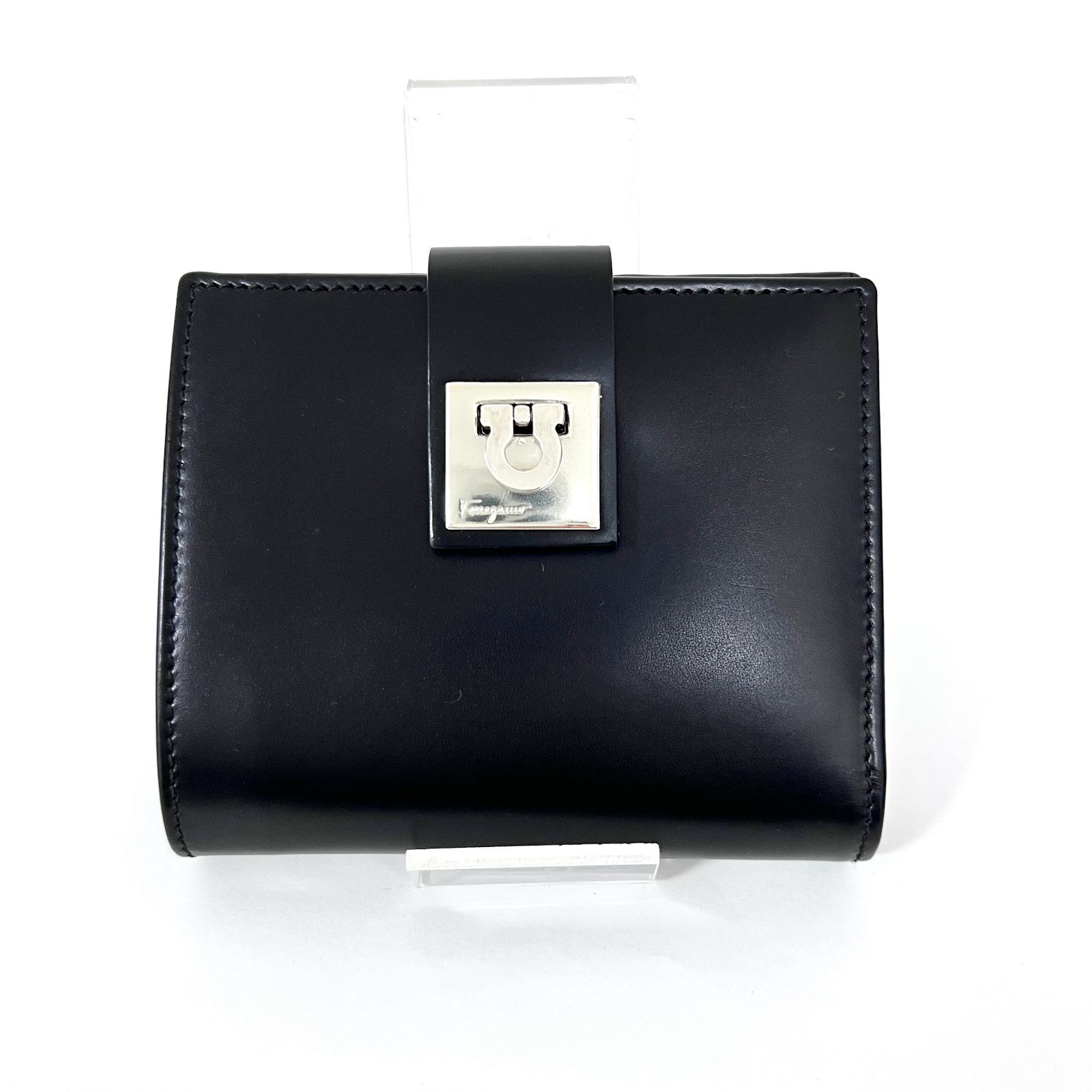 SD3529 最高 新品同様！ Salvatore Ferragamo サルヴァトーレ