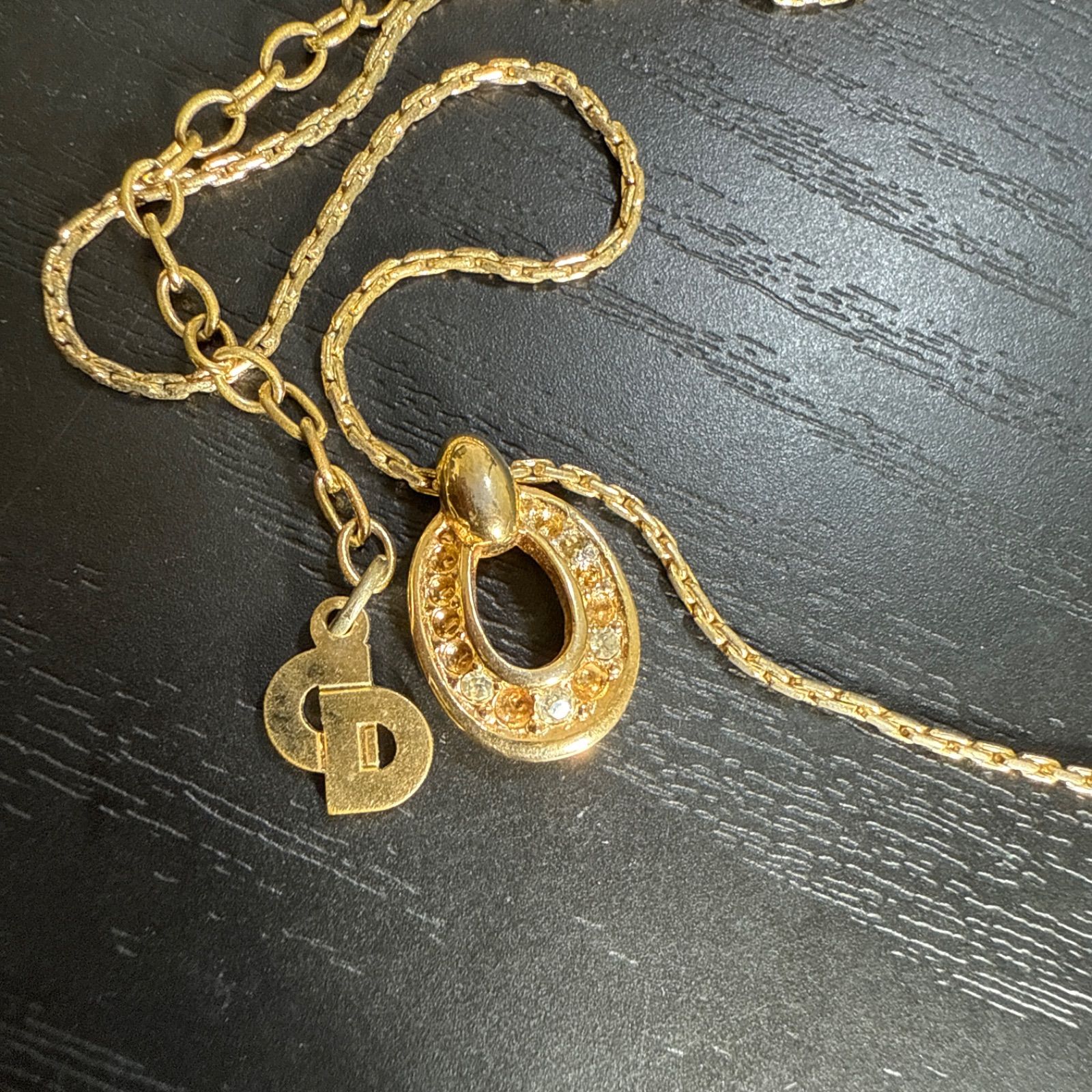 Christian Dior ラインストーン付きCDロゴチャームネックレス美品