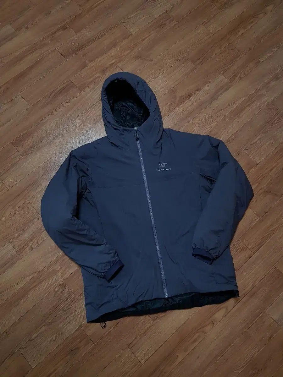 ARC TERYX アークテリクス Atom アトム フーディ XL