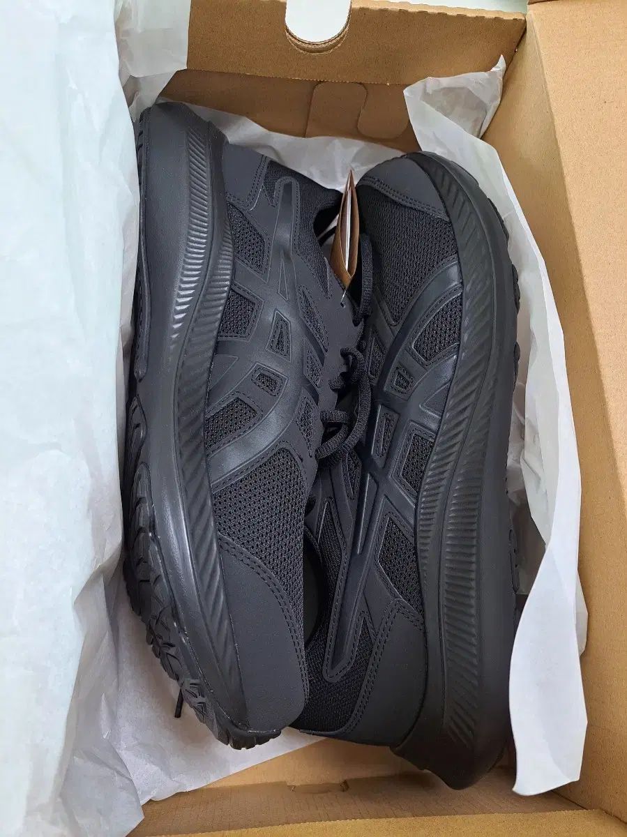 アシックス ユニセックス ランニングシューズ JOLT4 4E