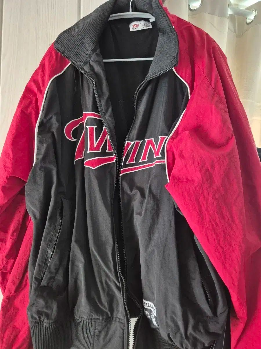 BDNS X LGツインズ ダグアウト ジャケット レッド ver 1 サイズ L