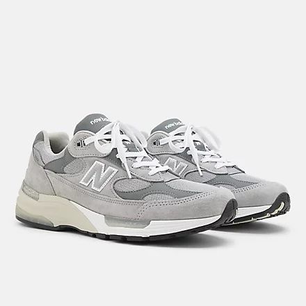 New Balance ニューパランス U992GYスニーカ男女兼用992 Core