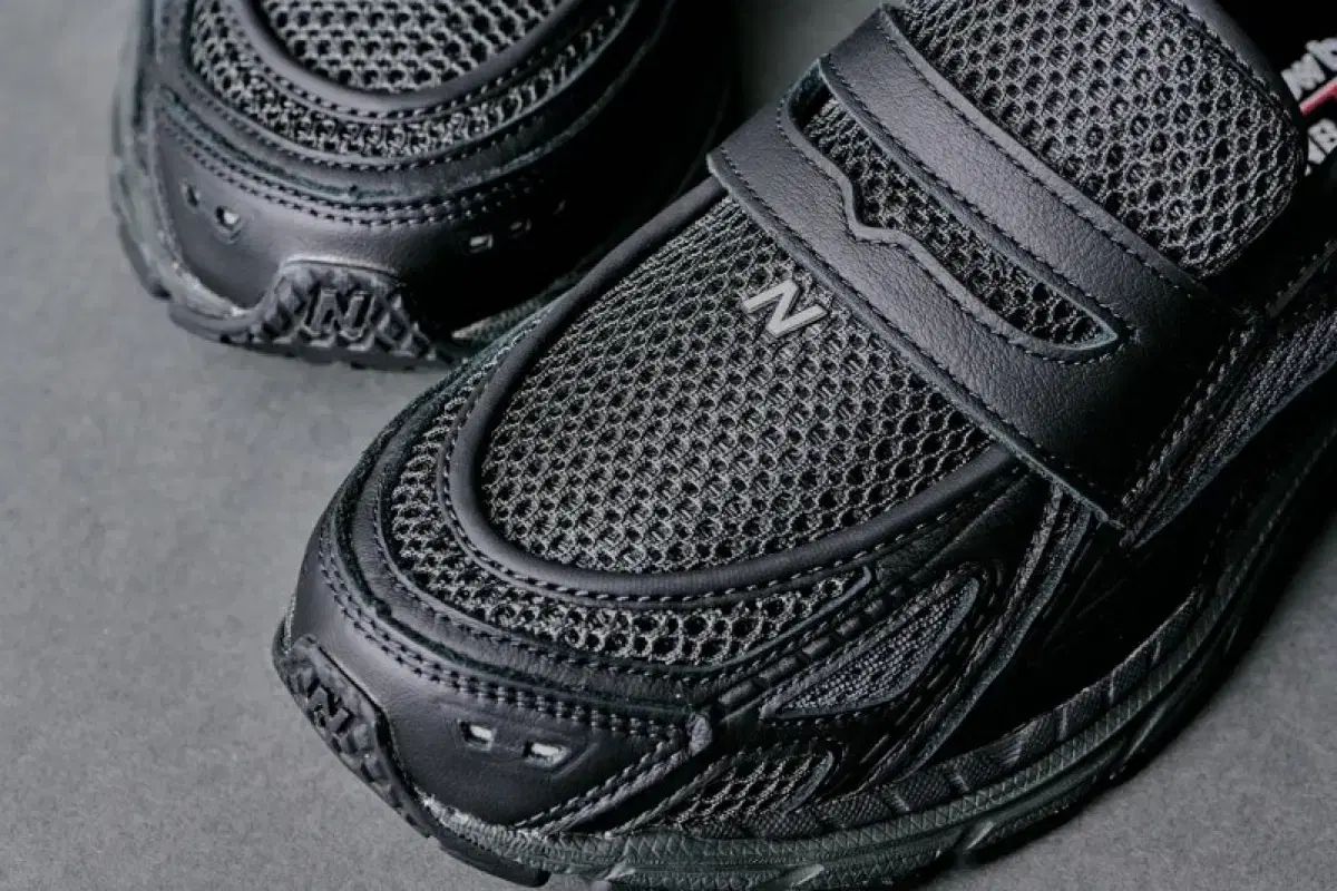 ニューバランス ブラックトップ FANTOM U1906LAI 260