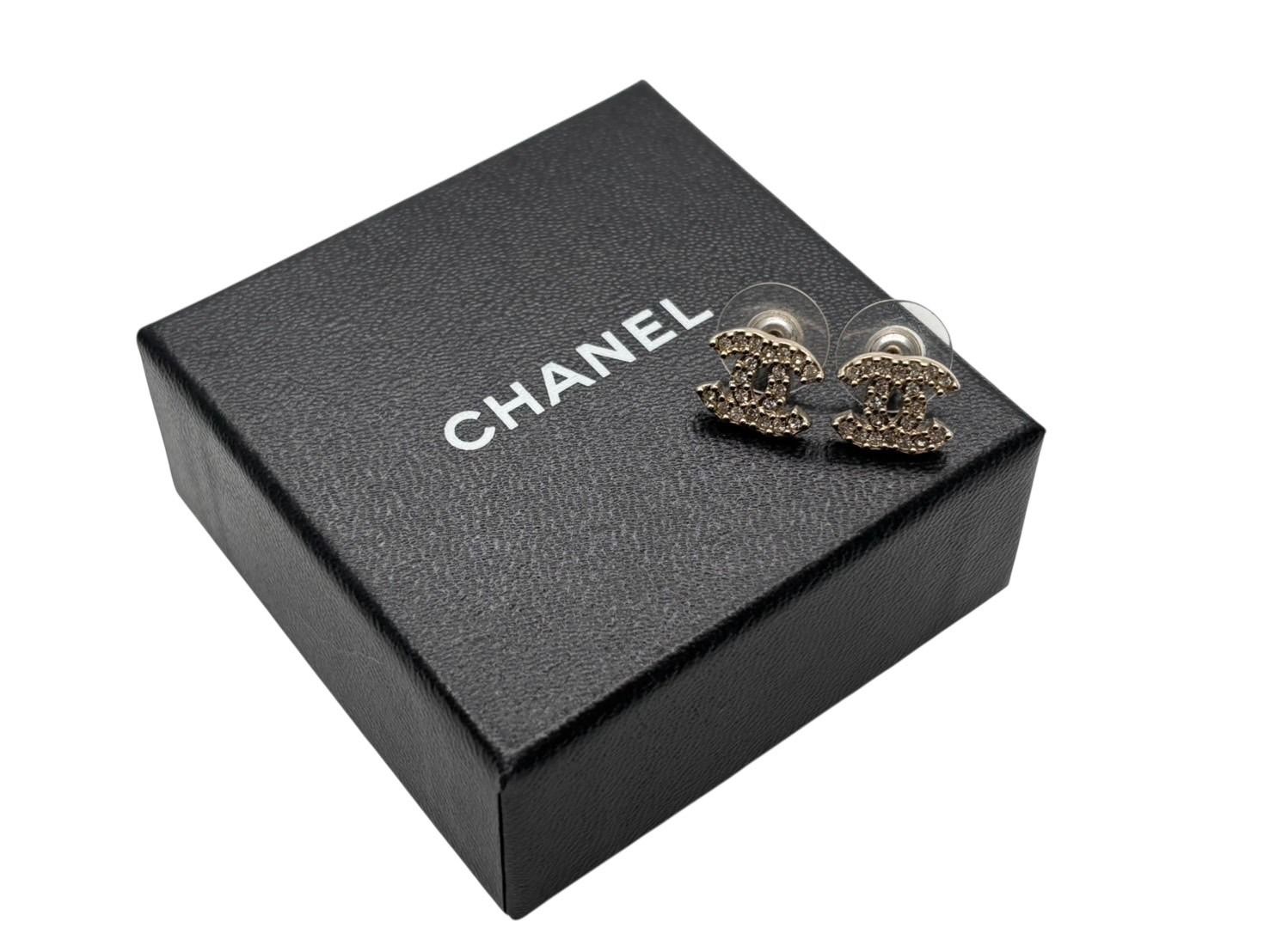 CHANEL シャネル ココマーク ピアス 重量約2g A13S刻印 ラインストーン メタル GP ゴールド クリア 両耳用 4b009281