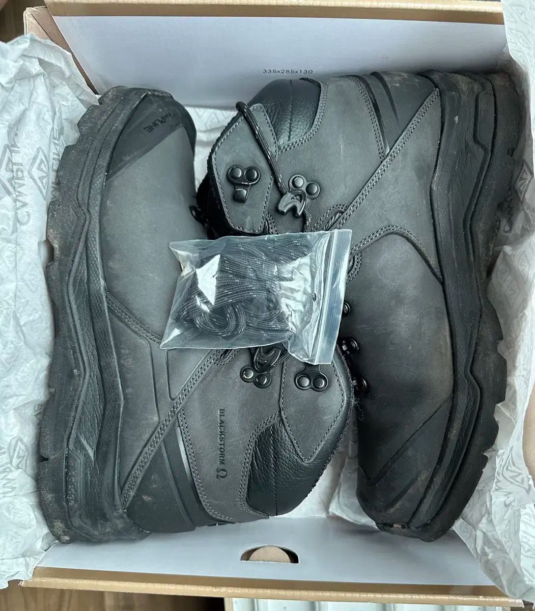 CAMPLINE キャンプライン ブラックストーム 280mm 半UP 285着用