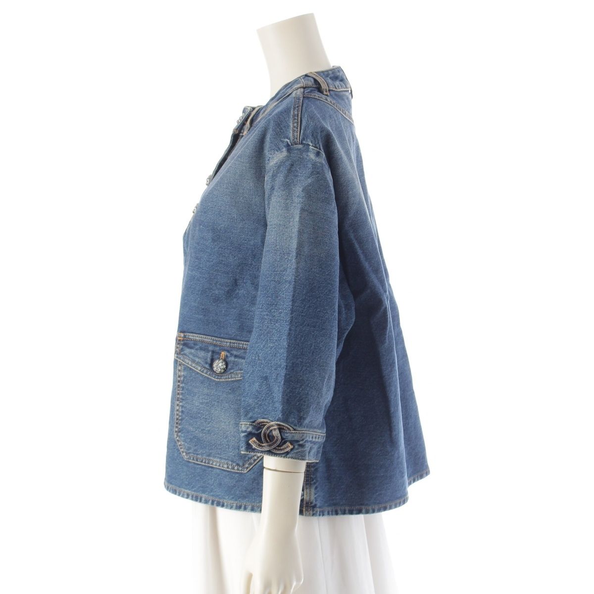  シャネル 2025 コットン ココマーク ストーン デニム ブラウス ジャケット P 76797 ブルー 36 長袖 シャツ ブラウス