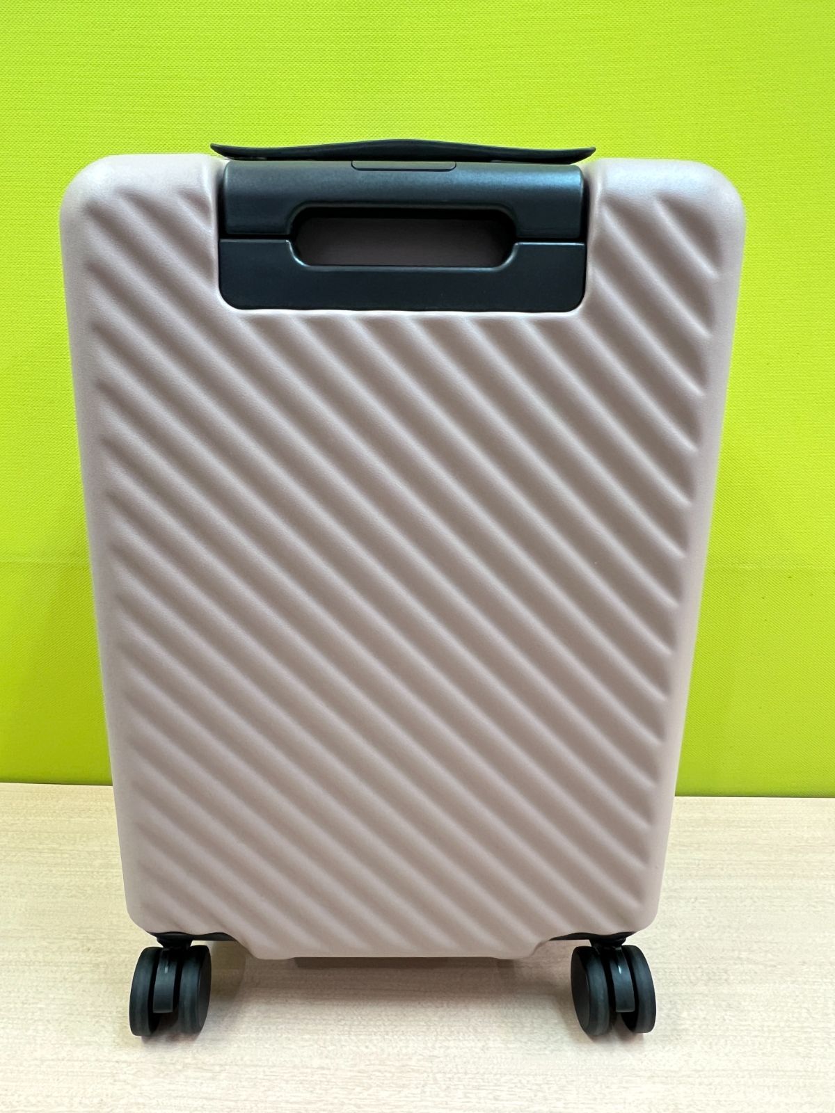 旅行バッグ ピンク