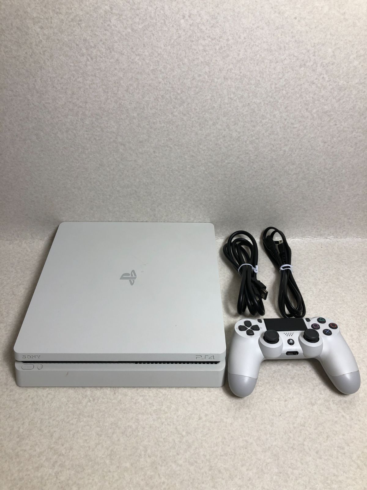 DH1498 PS4 CUH-2200A プレイステーション4 ホワイト