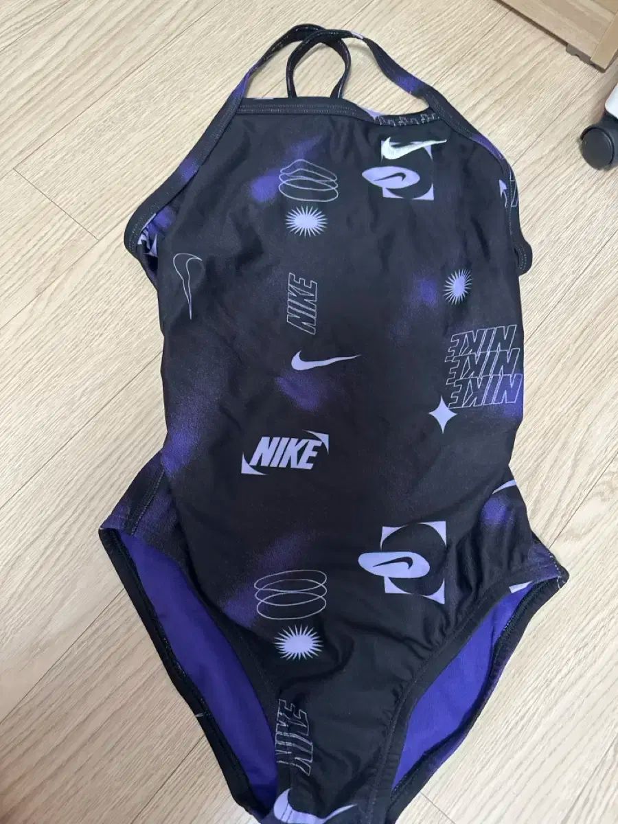 ナイキ ブラック パープル 水着 ONE PIECE