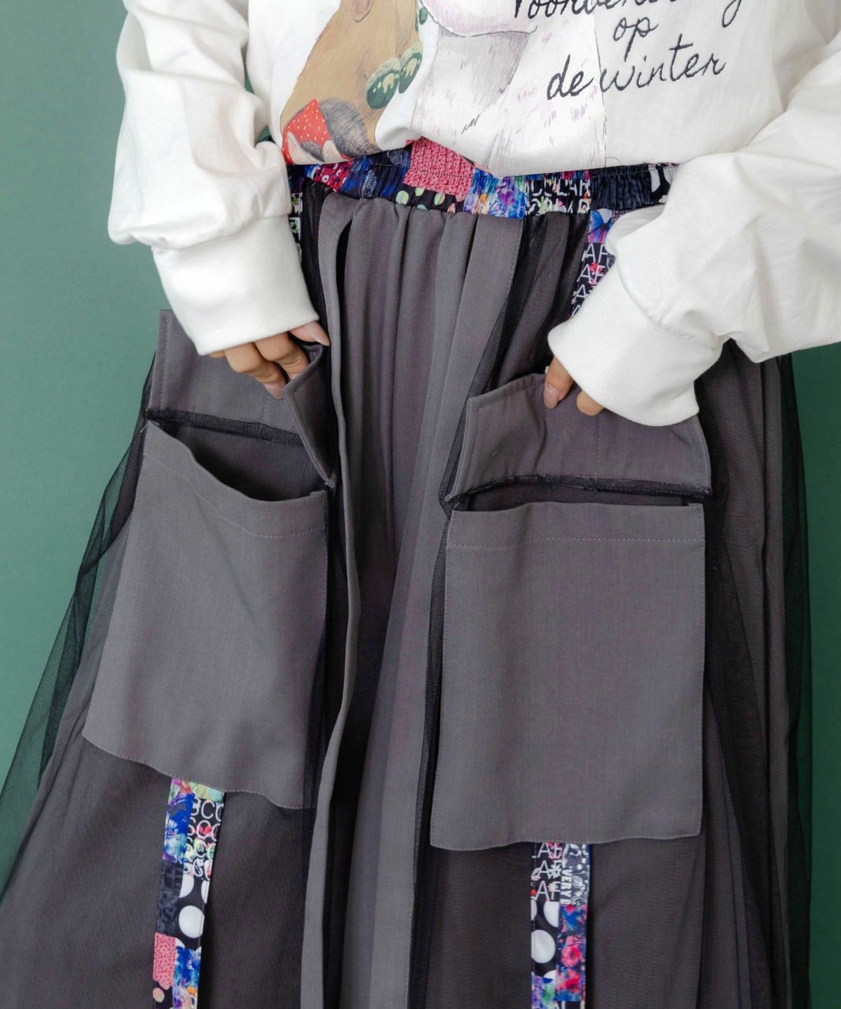 ScoLar スカラー 153693：チュールとラインテープのカーゴパンツ