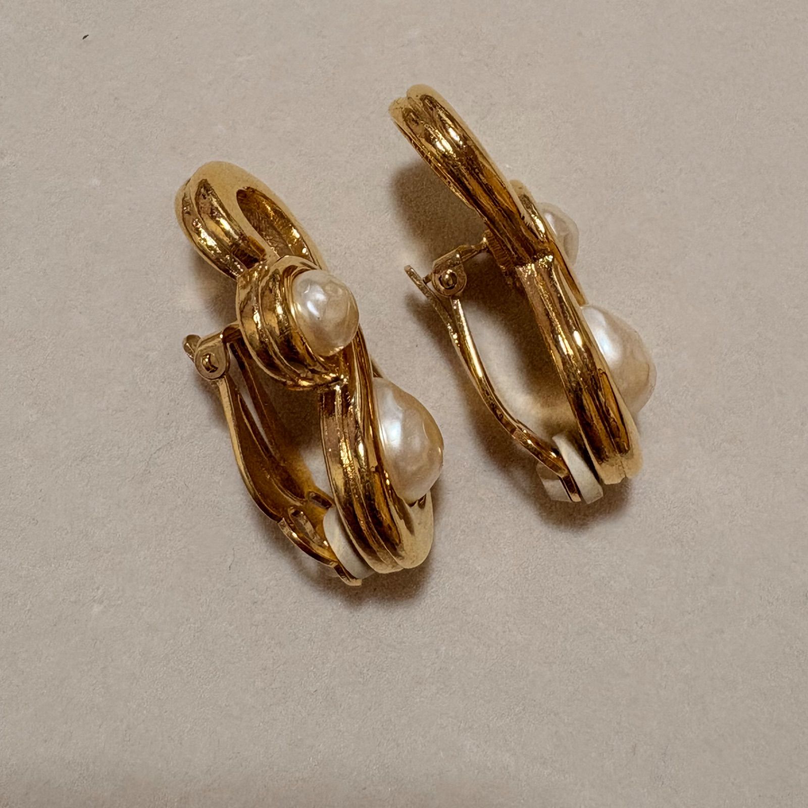  Givenchy イヤリング ゴールド ブローチ コサージュ アクセサリー